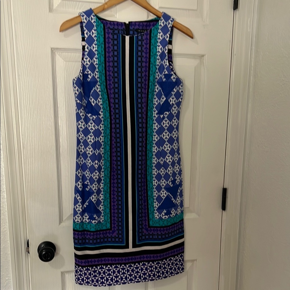 Ivanka Trump Blue and Green Sleeveless Sheath Dress